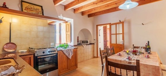 18_-7-_0.jpg Book a villa in Pollensa