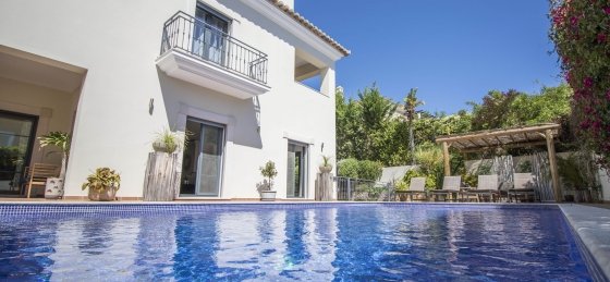 1.jpg Villa in Almancil to rent