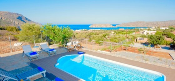 1a.jpg Villas in Greece