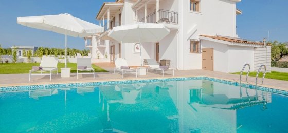 1b.jpg Villa rentals in Greece