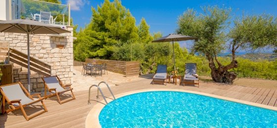 1f.jpg Villa holidays in Keri