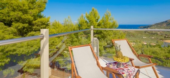 1g.jpg Book a villa in Greece