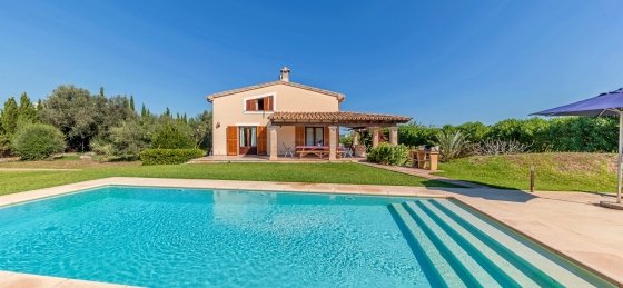 21-min_1.jpg Villa holidays in Spain