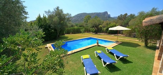 Holiday villas in Spain
