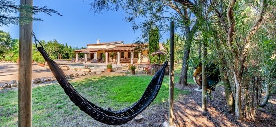Book a villa holiday in Pollensa