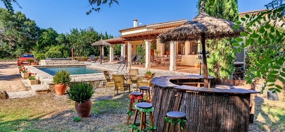 Book a villa in Spain