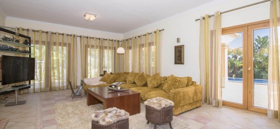 6.jpg Villa holidays in Almancil