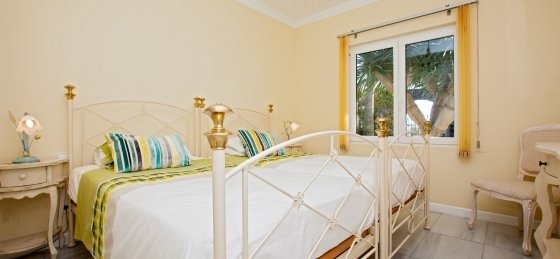del_gray_06.jpg Book a villa holiday in Canary Islands