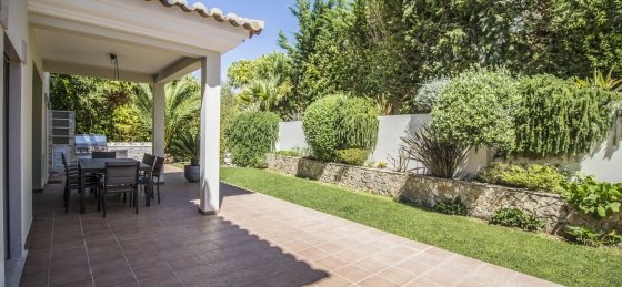exterior5.jpg Book a villa holiday in Portugal