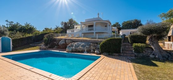 gabi_01_web_1_de_1.jpg Villa rentals in Albufeira