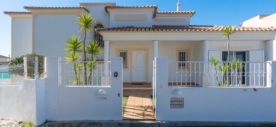 gui_02_web_1_de_1.jpg Holiday home in Portugal villa booking