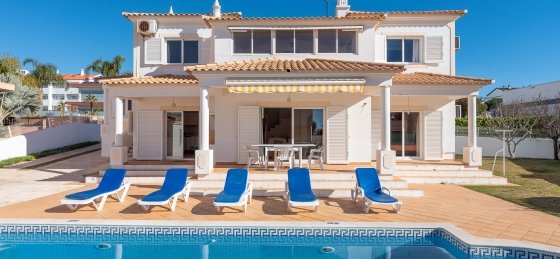 gui_03_web_1_de_1.jpg Villa in Portugal to rent