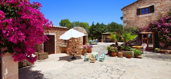 hrp84-29.jpg Book a villa in Balearic Islands