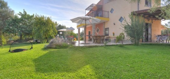 link-000025.jpg Holiday home in Syracuse villa booking