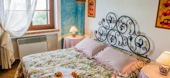 lo_casale_roseto_interni30.jpg Villas in Umbria