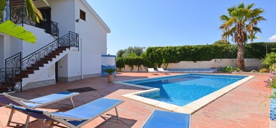 out-09-1600x1200.jpg Villa rentals in Italy