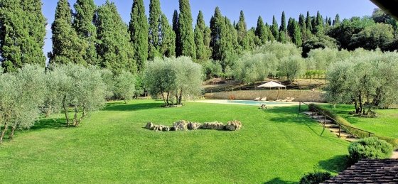 r824r-dsc-8080-easyhdr-default.jpg Villas in Italy