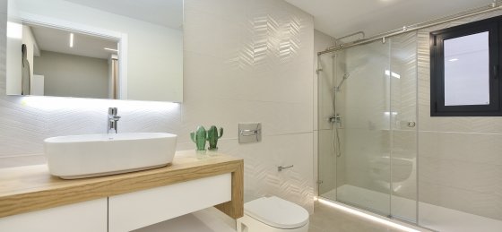sunset_villa_v-l_salobre_with_pool_bathroom_4.jpg Holiday villas in Maspalomas