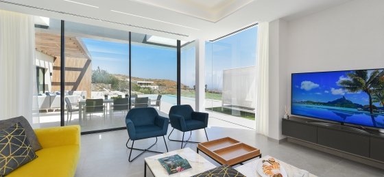 sunset_villa_v-l_salobre_with_pool_tv_living_room.jpg Villas in Canary Islands