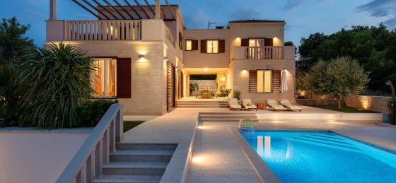 villa_in_splitska_1.jpg Villa in Croatia to rent