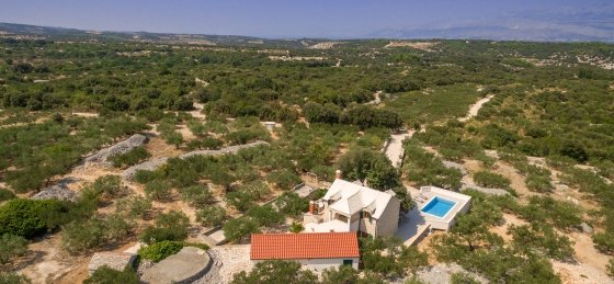 villa_near_pusisca_24.jpg Villa holidays in Croatia