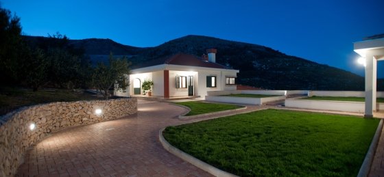 villa_plano_30.jpg Book a villa holiday in Trogir