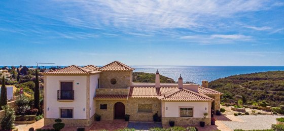 -1324403-500.jpg Holiday villas in Portugal