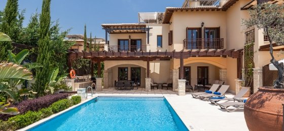 01.jpg Villas in Cyprus