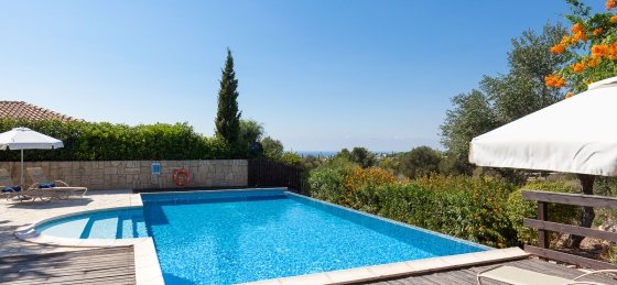01a.jpg Villas in Aphrodite Hills Resort