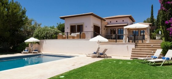 01d.jpg Villa holidays in Aphrodite Hills Resort
