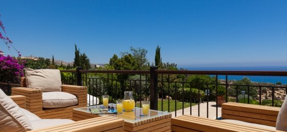 01h.jpg Book a villa in Cyprus