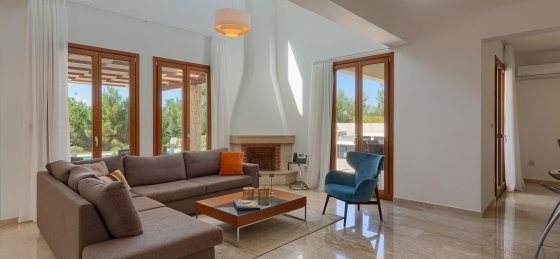 02.jpg Book a villa holiday in Cyprus