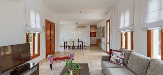 02.jpg Holiday home in Cyprus villa booking
