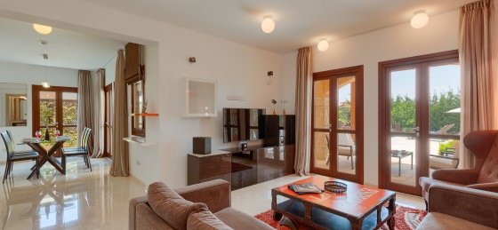 03.jpg Villa rentals in Aphrodite Hills Resort