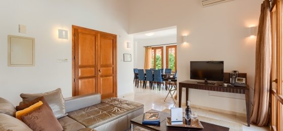 03.jpg Book a villa holiday in Paphos