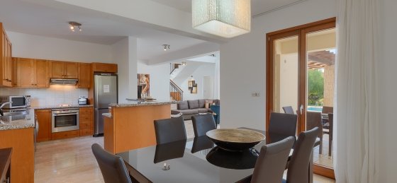 04.jpg Holiday home in Aphrodite Hills Resort villa booking
