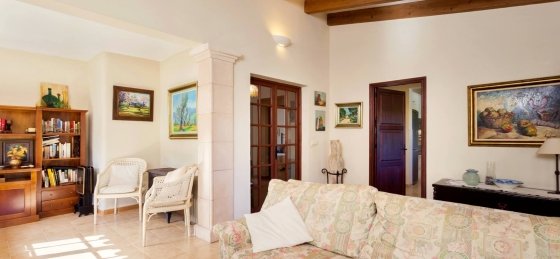 06_25.jpg Book a villa in Balearic Islands