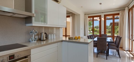 07.jpg Book a villa in Cyprus