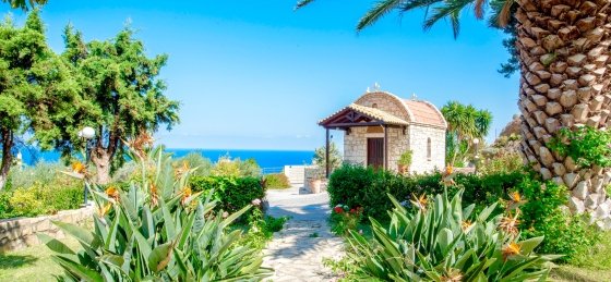 10.jpg Villa holidays in Greece