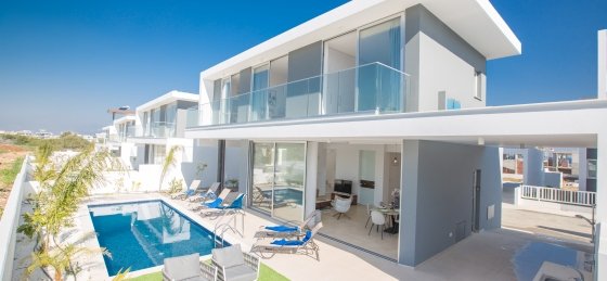 2.jpg Villa in Cyprus to rent