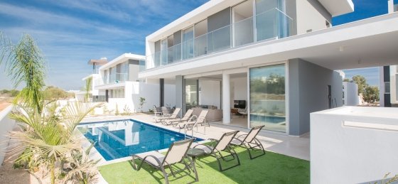 2.jpg Villa rentals in Cyprus