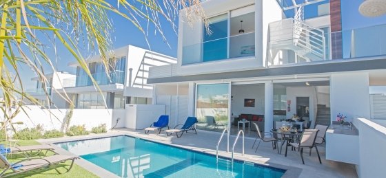 2.jpg Villa in Cyprus to rent