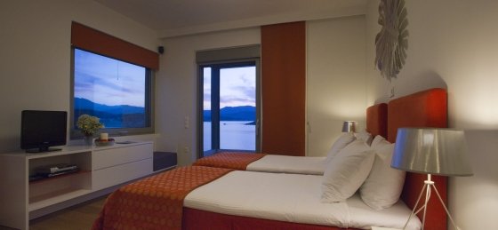 3.3_2nd_bedroom.jpg Villa holidays in Greece