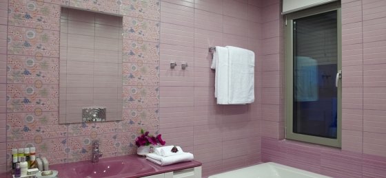 3.4_2nd_ensuite_bathroom.jpg Holiday villas in Crete