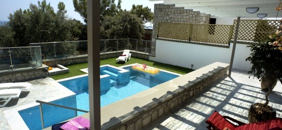 3.jpg Villa rentals in Greece