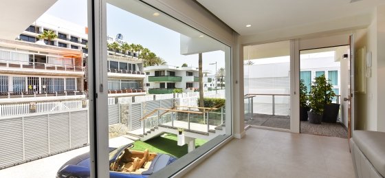 Book a villa in Gran Canaria