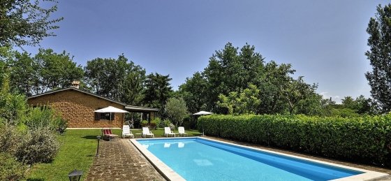 dsc0022.jpg Villas in Italy