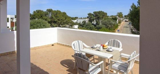 hrp72-15.jpg Book a villa holiday in Spain