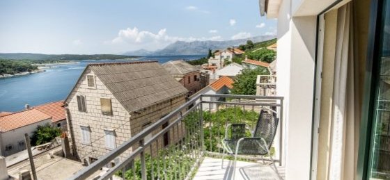 villa-kala-povlja-the-island-of-brac-by-martin-cundric_37.jpg Book a villa holiday in Croatia