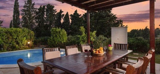 Villa rentals in Hvar